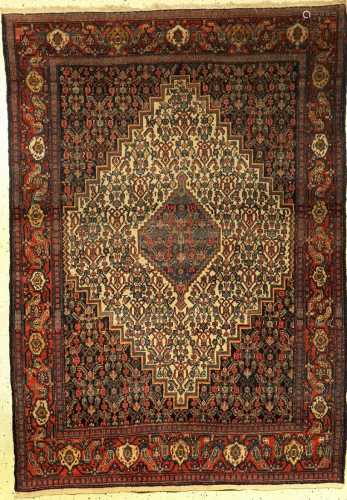 Fine Senneh old rug, Persia, around 1930, wool on