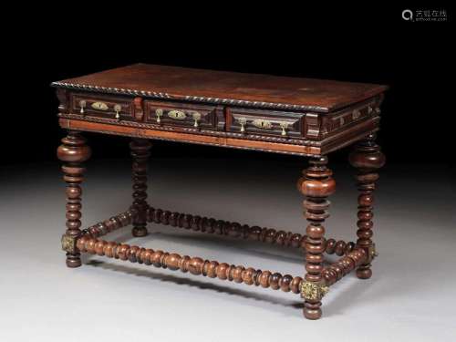 XVIIIth CENTURY PORTUGUESE MIDDLE TABLE \nIn moulde…