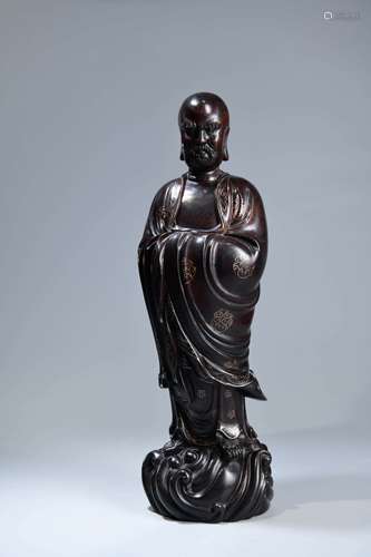 A CHINESE PTEROCARPUS SANTALINUS INLAY SLIVER BODHIDHARMA STATUE