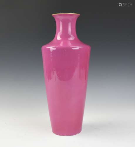 Chinese Carmine Red Glazed Vase, ROC Period