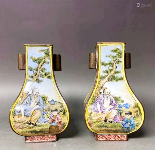A PAIR OF CHINESE GILTING BRONZE ENAMEL BOTTLE