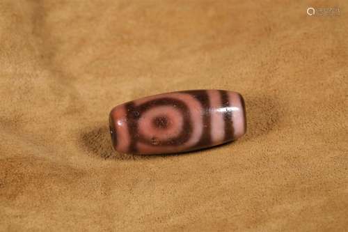 AN ANCIENT DOUBLE EYES PATTERN DZI BEAD