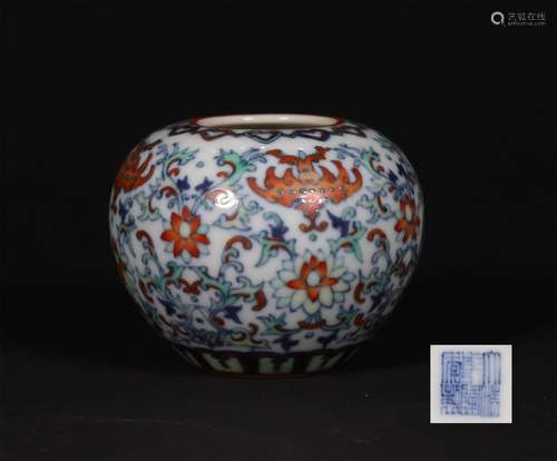 A QING DOUCAI WATER POT