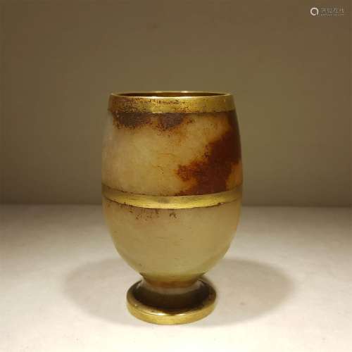 A MING DYNASTY GOLD INLAID JADE CUP