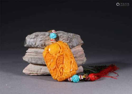 A CHINESE BEEWAX PENDANT