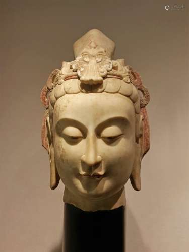 A NORTHERN QI DYNASTY STONE CARVED 
 BUDDHA HEAD