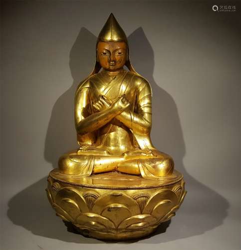 A QING DYNASTY BUDDHA STATUE, MADE BY MONGOL
