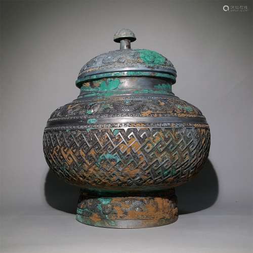 A WARRING STATES PERIOD BRONZE 
GEOMETRY PATTEN POT WITH LID
