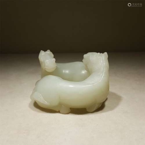 A QING DYNASTY CARVED WHITE JADE DUO-HORSE ORNAMENT