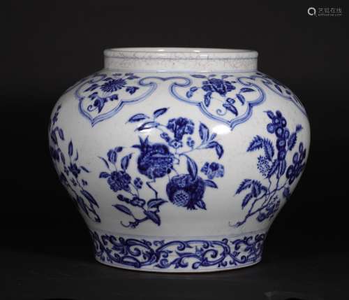 A MING DYNASTY XUANDE FLOWER AND FRUIT PATTERN JAR