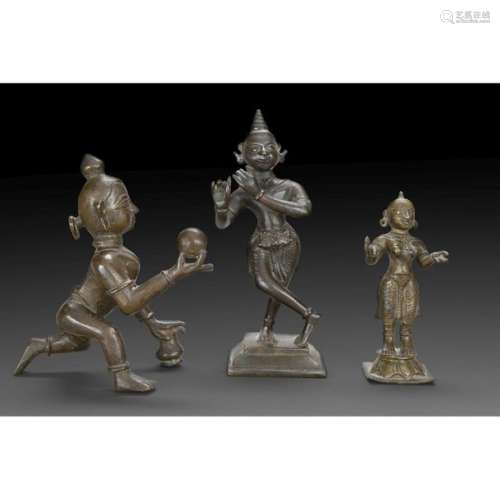 BATCH OF THREE STATUTES in bronze with a brown pat…