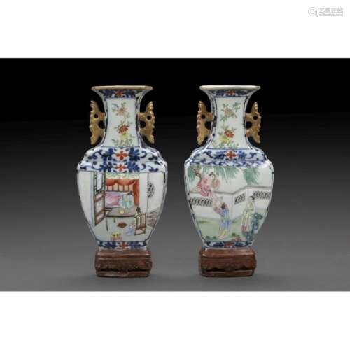 PAIR OF HU SHAPED SPLIT VESSELS in porcelain and p…