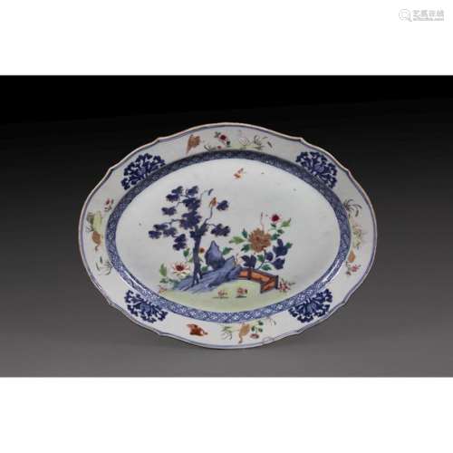 POLYLOBED OVAL FLAT in porcelain and polychrome en…