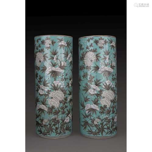 PAIR OF LARGE ROLL VASES in porcelain and polychro…