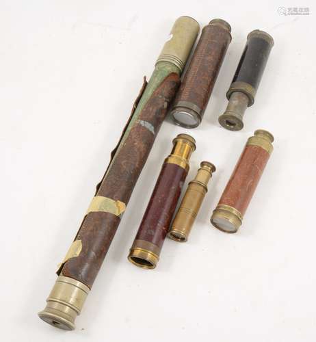 Leather bound metal single drawer telescope,