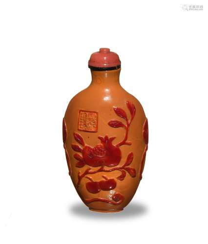 CHI. Peking Glass Snuff Bottle w/ Fruit, 19th C#十八/十九世紀 雙色料器三多紋鼻煙壺