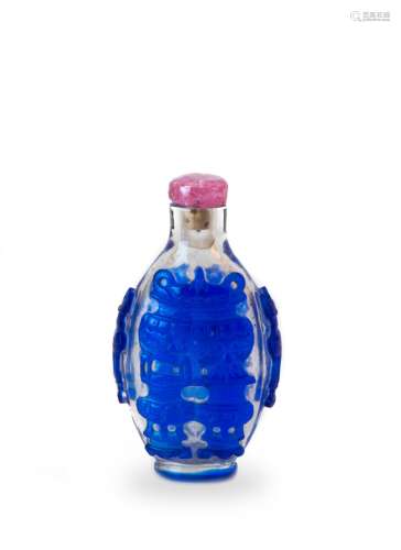 Chinese Blue Peking Glass Snuff Bottle, 18th C#十八世紀 料器套藍博古圖鼻煙壺
