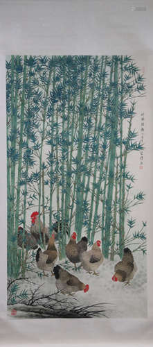 A ROOSTER VERTICAL AXIS PAINTING BY FANGCHUXIONG