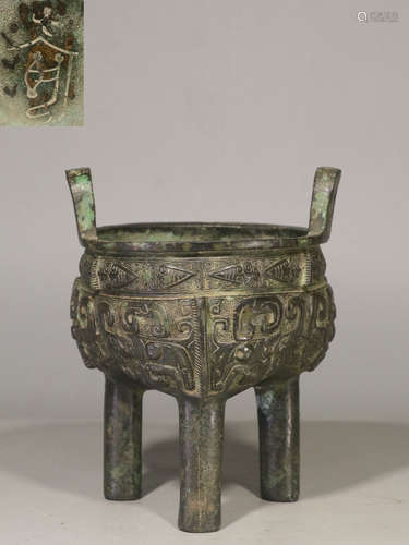 A BRONZE CAST DOUBLE EAR CENSER