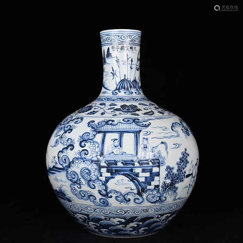 A CHINESE BLUE AND WHITE FIFURE PAINTED PORCELAIN VASE