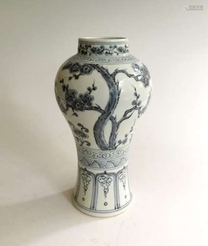 BLUE AND WHITE 'PLUM FLOWERS' VASE, MEIPING
