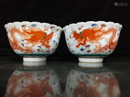 A Pair of Chinese Enamel Dragon Pattern Porcelain Bowls