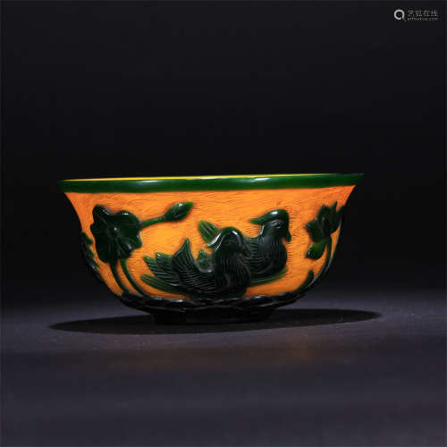 A Chinese 2 Colors Lotus Pattern Glassware Bowl