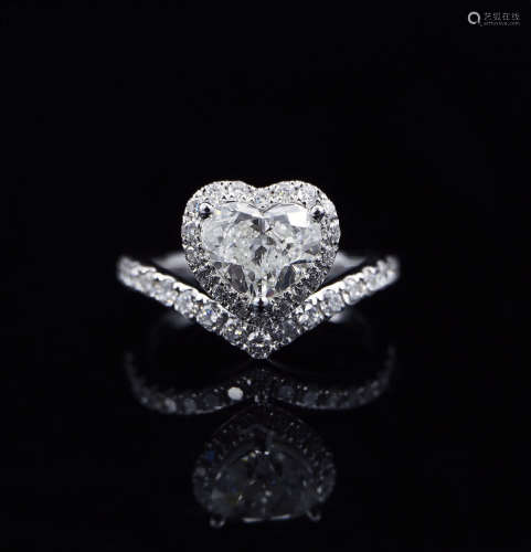 A Chinese Heart Shape Diamond Ring
