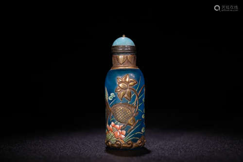A Chinese Gild Colored drawing Glass Snuff Bottle