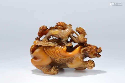 A Chinese Carved Tianhuang Stone Beast Ornament