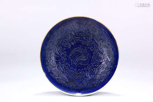 A Chinese Ding Kiln Blue Fish Pattern Porcelain Plate