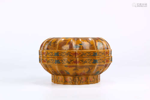 A Chinese Dragon Pattern Lacquerware Box