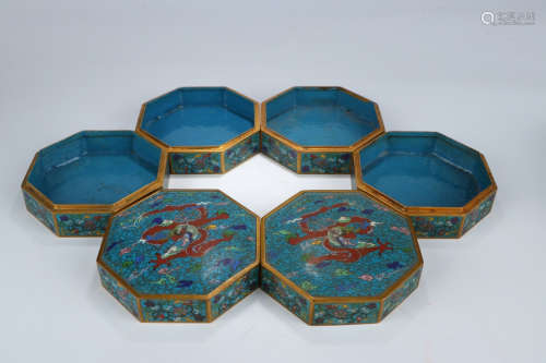 A Pair of Chinese Cloisonne trilaminar Boxes