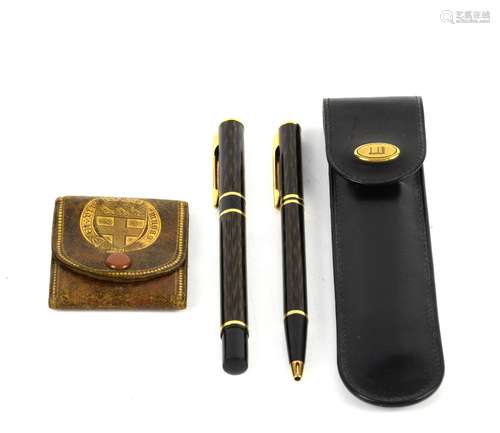 Waterman 'Laureat MKII' fountain pen with 14 ct gold nib and matching ball point pen in Dunhill