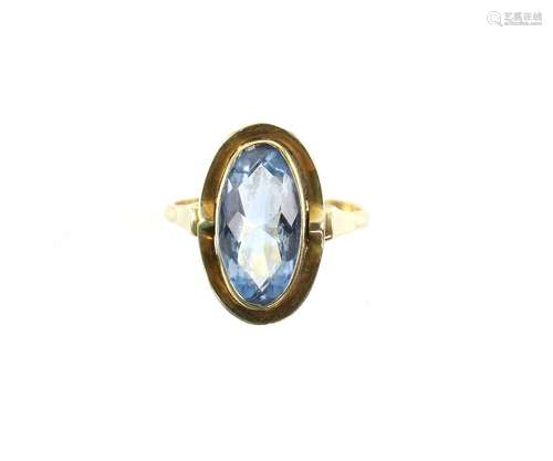 Vintage synthetic blue spinel dress ring, oval fancy cut spinel rub over set, mount stamped 14 ct,