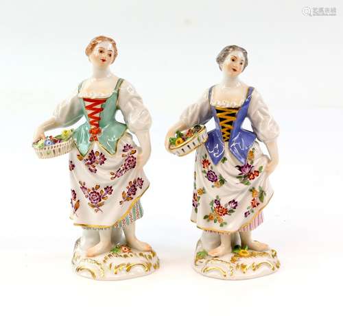 Two Meissen figures, girls with baskets of flowers inscribed on the base, 19 / 1047 and 43, 13cm