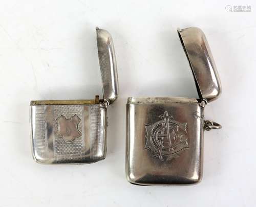 Edward VII silver vesta case, with monogram engraving, Birmingham 1907, 5.5 cm high, together with