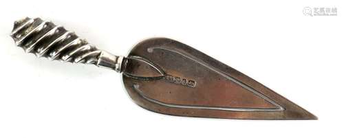 Victorian silver bookmark in the form of a trowel with twist handle, Birmingham 1890, 10 cm, 9.5 oz.