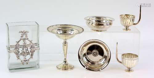 Continental group of silver items including two Greek silver coffee cups, by Lalaounis, 11 cm