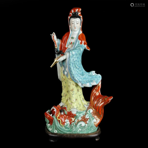 Large Vintage Chinese Porcelain Guanyin Figurine