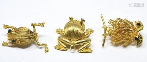 3 Gold Tone Wire Formed Pins