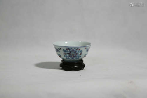 Chinese Chinese Qing dynasty qianlong period porcelain bowls