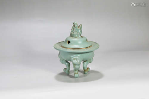 Chinese Chinese Ru kiln porcelain incense burner