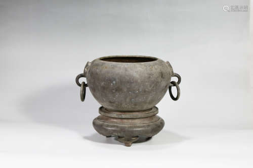 Chinese Chinese early Qing Dynasty stove with base