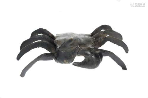 A Japanese bronze crab paperweight. Edo period. 18…