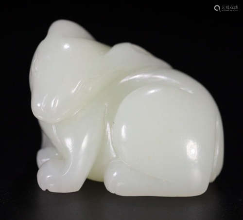 A HETIAN JADE CARVED RABBIT