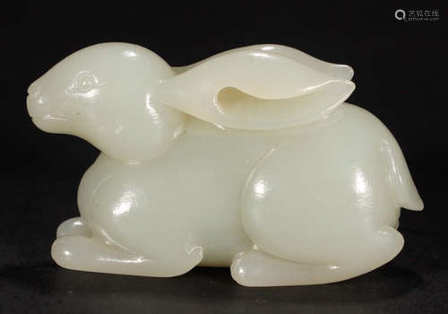 A HETIAN JADE CARVED RABBIT