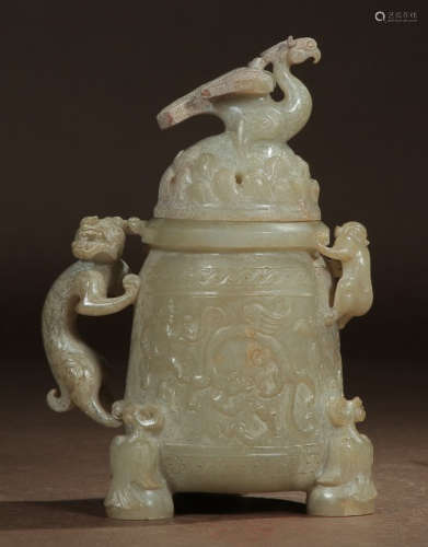 A HETIAN JADE CUP CARVED WITH BEAST PATTERN