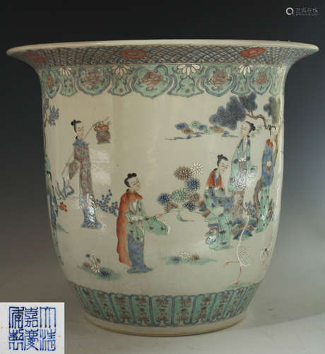 A DAQING JIAQING NIANZHI MARK FAMILLE-ROSE FLOWERPOT