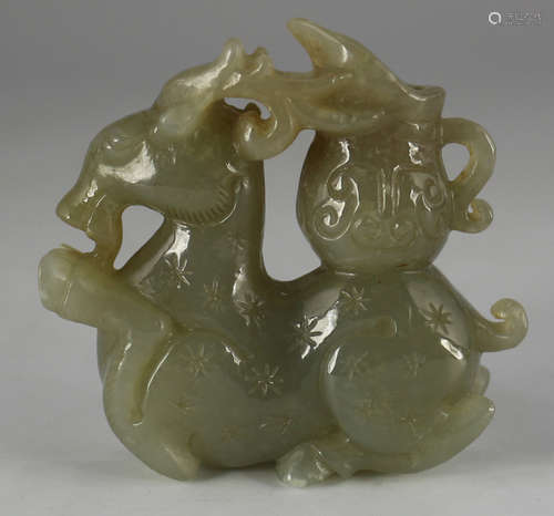 A DEER AND VASE CARVED JADE PENDANT